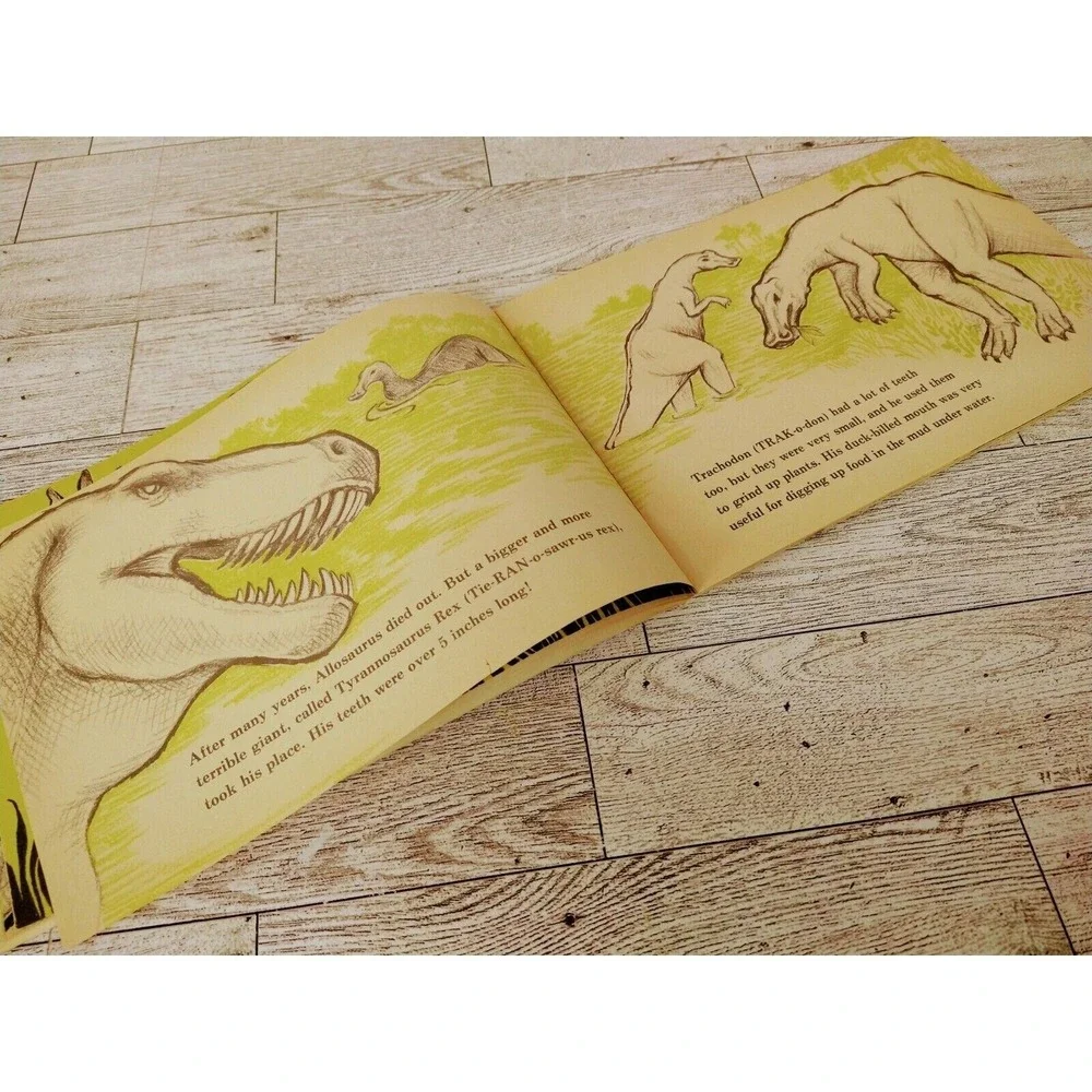 I Can Read About Dinosaurs 1972 Paperback John Howard Troll‎ Assoc retro science